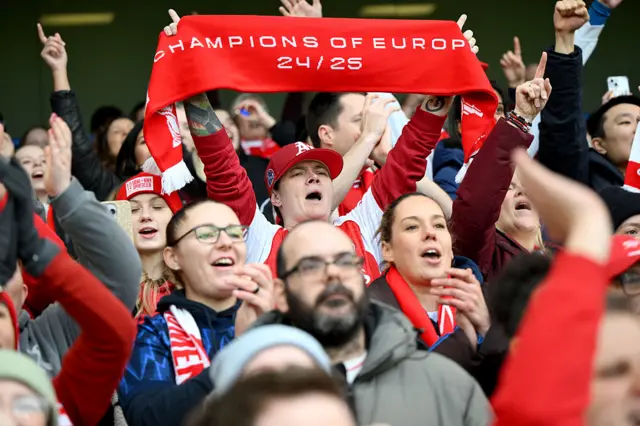 Arsenal fans celebrate at full time