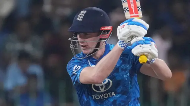 Harry Brook batting against Sri Lanka