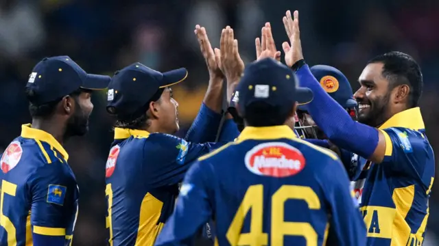 Dhananjaya de Silva celebrating after taking a wicket for Sri Lanka