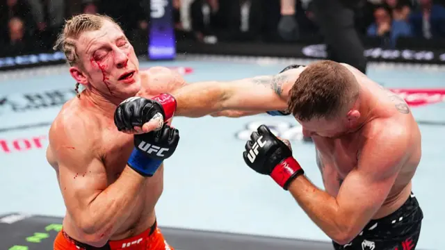 Justin Gaethje punches Paddy Pimblet