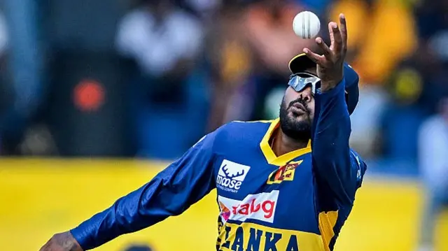 Wanindu Hasaranga fielding the ball