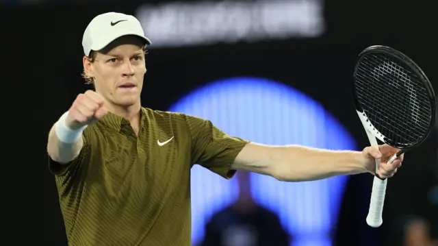 Jannik Sinner celebrates