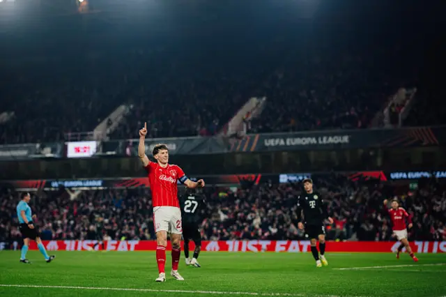 Ryan Yates of Nottingham Forest celebrates