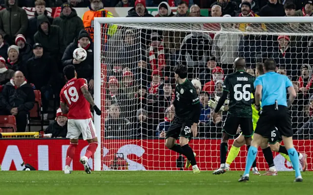 Nottingham Forest's Igor Jesus heads wide of goal