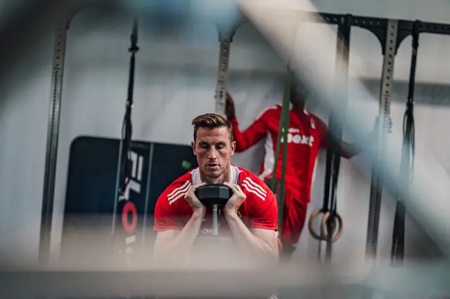 Chris Wood of Nottingham Forest working in the gym