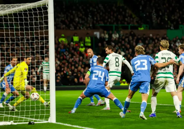 HT: Celtic 3-1 Utrecht