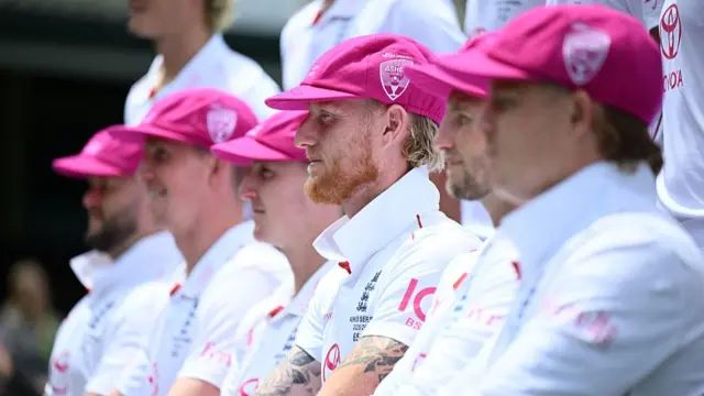 Ben Stokes (centre)