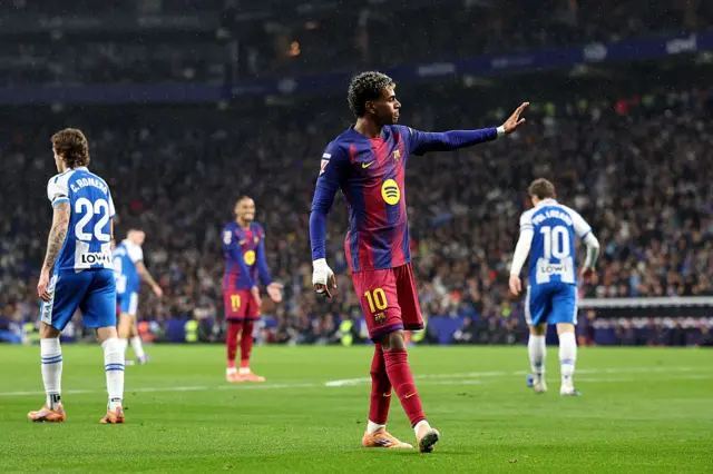 Lamine Yamal of FC Barcelona reacts