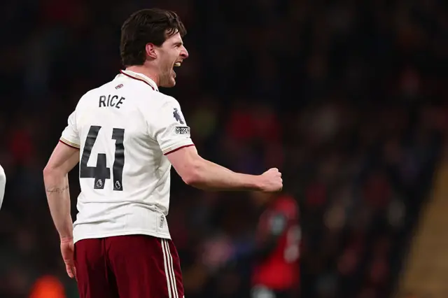 Declan Rice of Arsenal celebrates