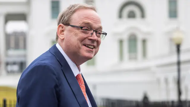 US Director of the National Economic Council Kevin Hassett walks into the West Wing of the White House in Washington, DC, USA, 9 January 2026.