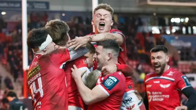 Scarlets are looking for back-to-back wins in the United Rugby Championship for the first time this season.