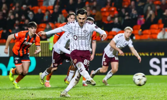Kyziridis scores a penalty for Hearts
