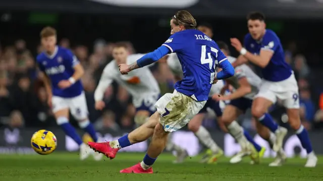 Jack Clarke converts from the penalty spot for Ipswich