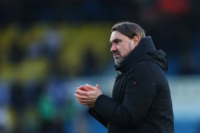 Daniel Farke, Manager of Leeds United, applauds the fans after the Premier League match between Leeds United and Manchester United at Elland Road on January 04, 2026 in Leeds, England.