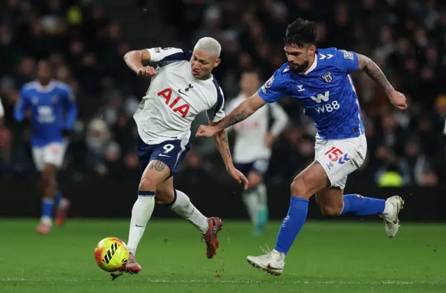 Tottenham Hotspur's Richarlison in action with Sunderland's Omar Alderete