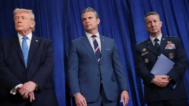 Donald Trump, Pete Hegseth and General Dan Caine.