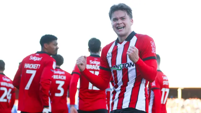Freddie Draper celebrates
