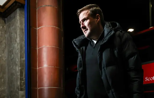 Aberdeen interim manager Peter Leven arrives ahead of a William Hill Premiership match between Rangers and Aberdeen at Ibrox Stadium, on January 06, 2026, in Glasgow,