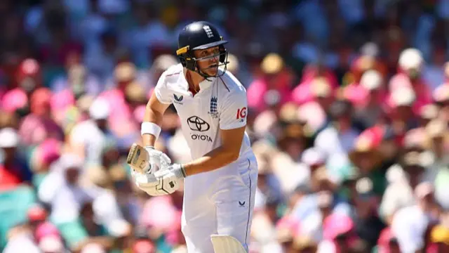 Jacob Bethell of England