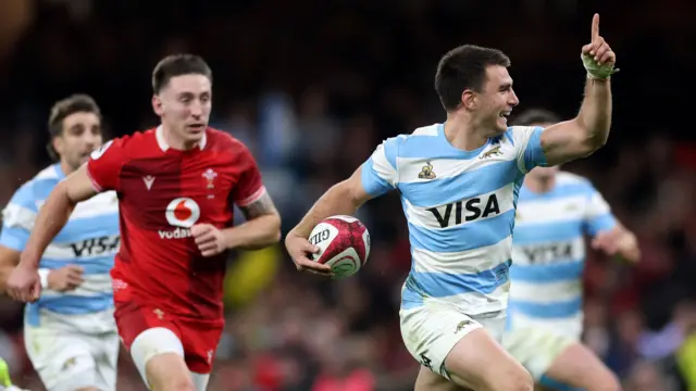 Geronimo Prisciantelli races away to score for Argentina against Wales