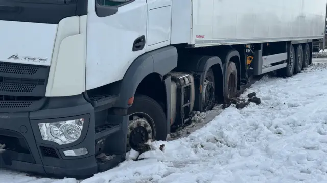 Lorry stuck in snow
