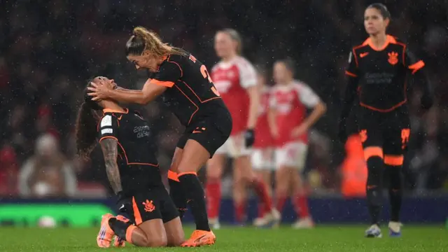 Corinthians celebrate