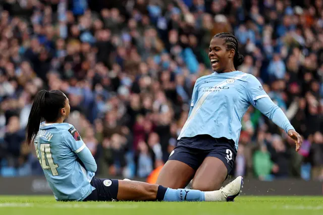 Kerolin Nicoli Israel Ferraz of Manchester City celebrates scoring