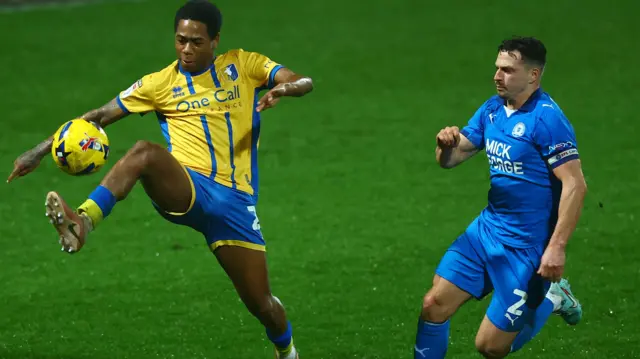 Mansfield Town attack against Peterborough United