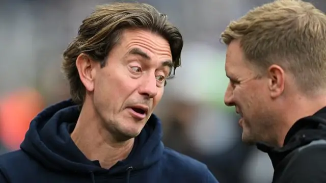 Newcastle head coach Eddie Howe with Brentford head coach Thomas Frank