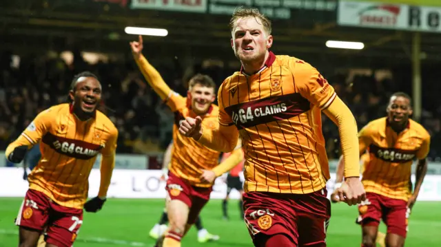 Motherwell's Stephen Welsh celebrates scoring to make it 1-1