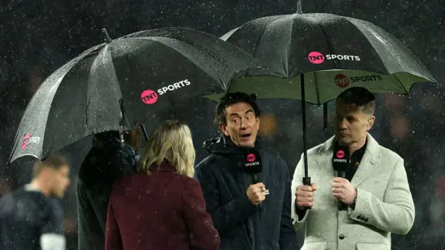 Thomas Frank speaks to media