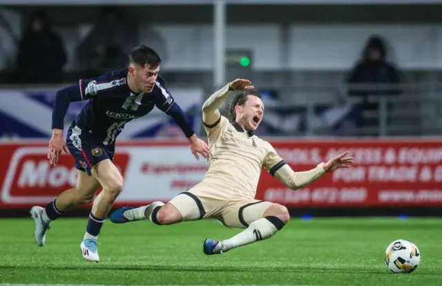 Falkirk v Dundee