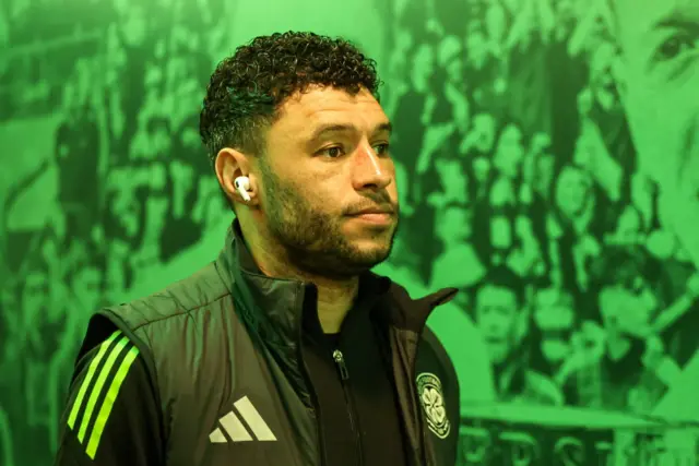 Alex Oxlade-Chamberlain at Celtic Park