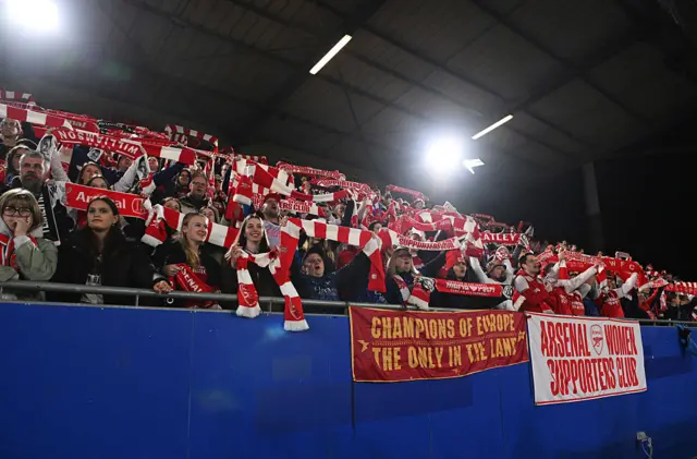 Arsenal fans celebrate