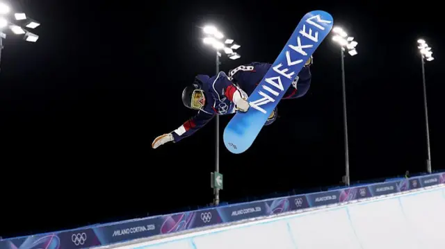 Halfpipe action
