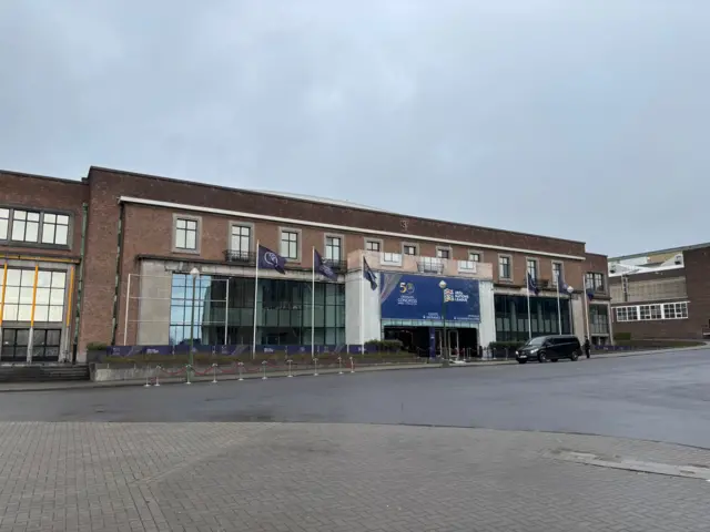 Palais 3 at Brussels Expo - exterior image