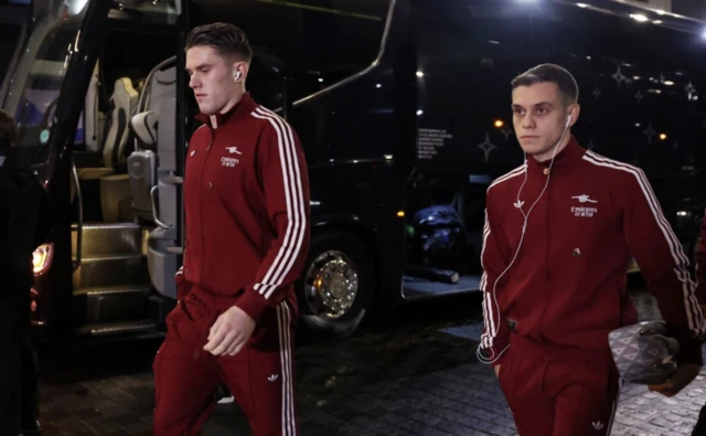 Gyokeres and Trossard arrives