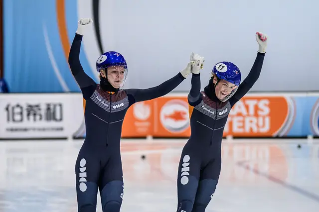 Xandra Velzeboer of Netherlands and Michelle Velzeboer