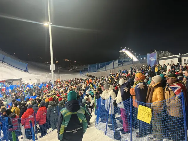 Halfpipe crowd livigno