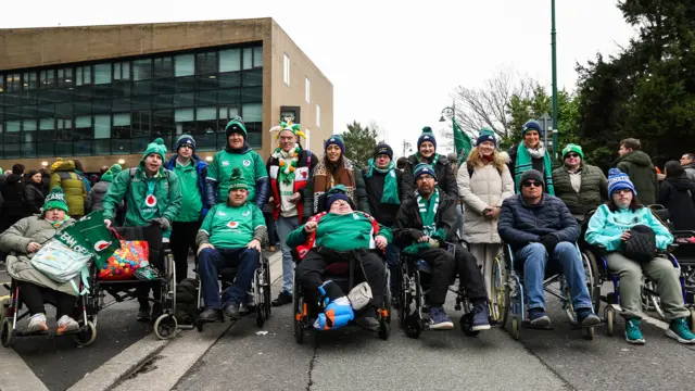 Ireland fans arriving at the ground