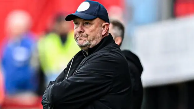 Bromley boss Andy Woodman on the touchlione