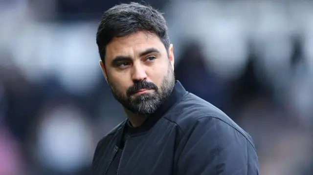 Vitor Matos on the touchline
