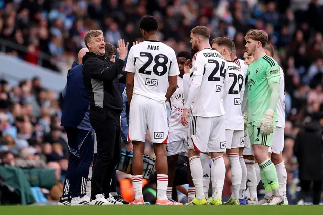 Robinson coaches his players