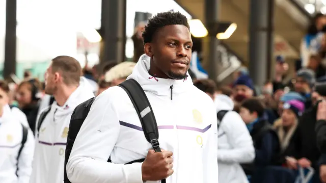 Maro Itoje leads England into Murrayfield