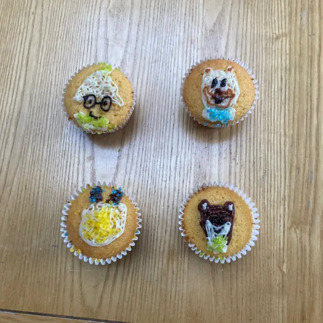 Oscar's cupcakes