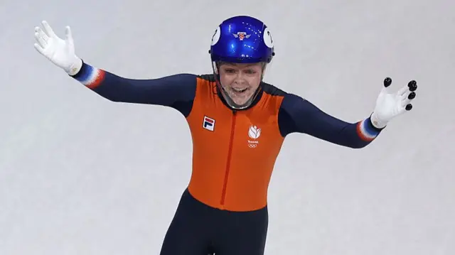 Velzeboer celebrating