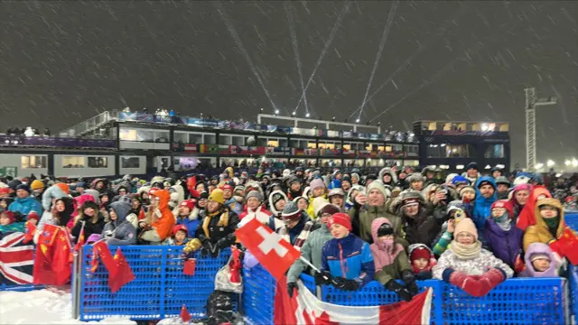 Fans at the Freestyle skiing - women's big air final