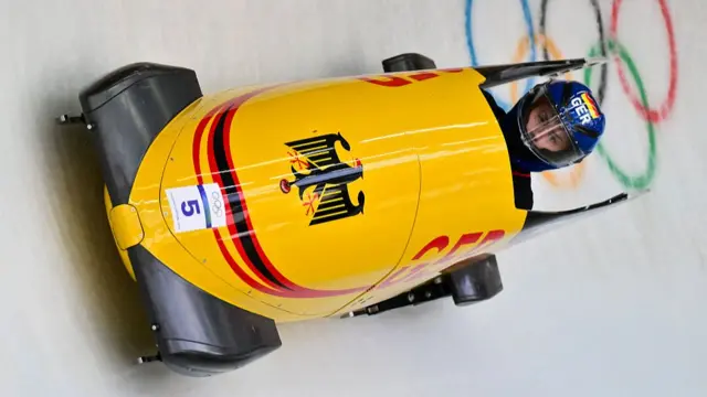 Laura Nolte in the monobob