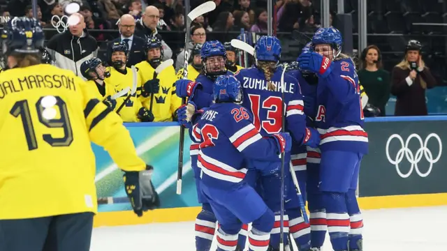 USA celebrate goal
