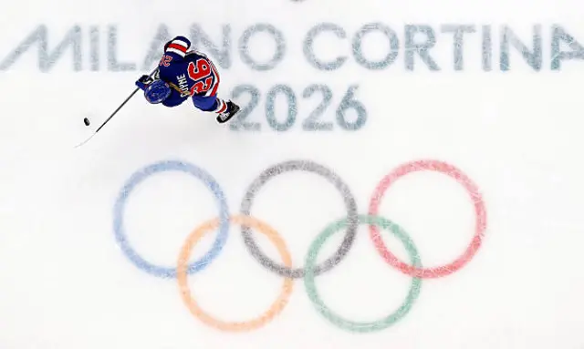 Women's Ice Hockey